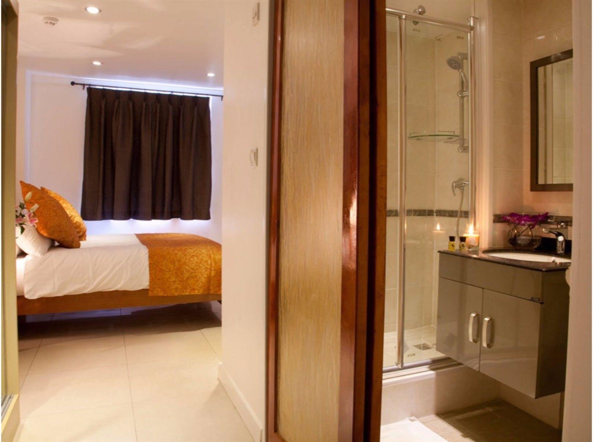 City Inn Russell Square Londra Esterno foto